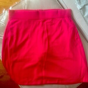 Links edition pink (fushia) skirt 2 pin hole snag skirt w/ shorts